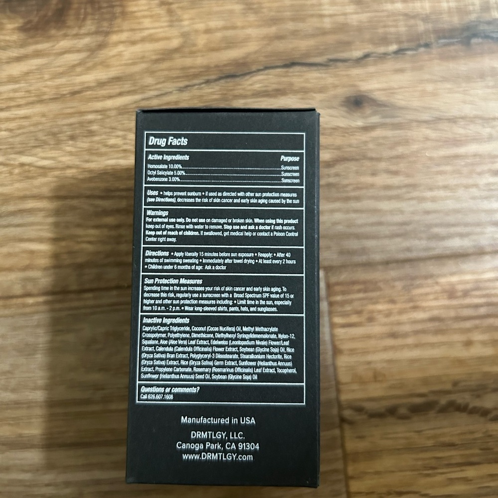 New DRMTLGY Hydra Stick SPF 34 - Picture 12 of 14
